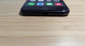 Fair
													Apple iPhone SE 3rd Gen 2022 - Unlocked, Midnight, 64 GB, A2595, photo 3 of 15