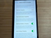 Apple iPhone SE 3rd Gen 2022