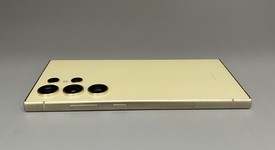 Good
													Samsung Galaxy S24 Ultra - Unlocked Non-US, Yellow, 512 GB, 12 GB, SM-S928B/DS, photo 3 of 8