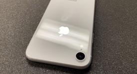 Good
													Apple iPhone Xr - Sprint, White, 64 GB, A1984, photo 4 of 8