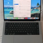 Good MacBook Pro Late 2023 (M3) - 14 inch - 512 GB, Gray, 8 GB, Apple M3, 10-core GPU