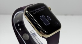 Mint
													Apple Watch Series 7 45mm - Unlocked, Gold, A2477 - Cellular, Stainless, photo 3 of 5