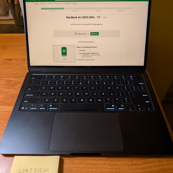 MacBook Air 2025 (M4) - 13 inch - 256 GB, Midnight, 16 GB, Apple M4