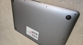 Good
													MacBook Air 2018 - 13" - I5, Gray, 128 GB, 8 GB, photo 4 of 7