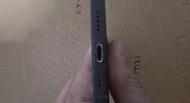 Fair
													Apple iPhone 13 - Unlocked, Midnight, 128 GB, A2482, photo 3 of 6