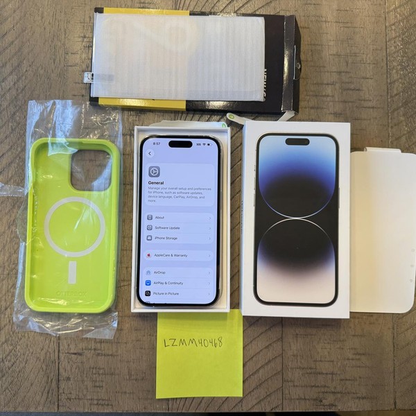 Apple iPhone 14 Pro - Unlocked, 128 GB, Silver, A2650