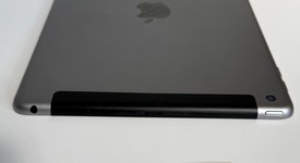 Good
													Apple iPad 6th Gen - Unlocked, Gray, 32 GB, A1954, photo 5 of 7