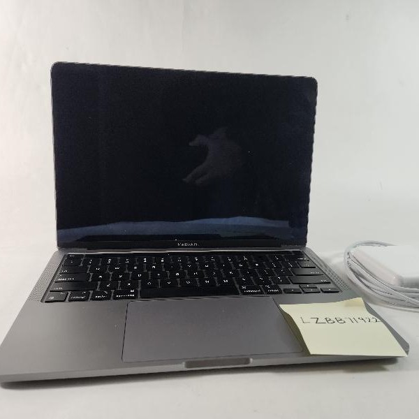 MacBook Pro 2020 - 13 inch - 256 GB, Gray, 8 GB, Apple M1