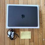 Mint MacBook Pro 2026 - 14 inch (M5) - 1 TB, Space Black, 24 GB, Apple M5, Standard Display