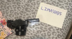 Mint
													Sony ZV-E10 - Black, photo 5 of 9