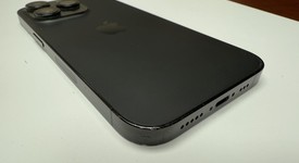 Fair
													Apple iPhone 14 Pro - Unlocked, Black, 128 GB, A2650, photo 2 of 6