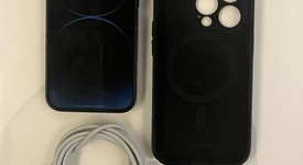 Mint
													Apple iPhone 14 Pro - Unlocked, Black, 256 GB, A2650, photo 1 of 8
