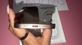 Mint
													Apple iPhone 16 Pro - Unlocked, Desert, 512 GB, A3083, photo 4 of 8