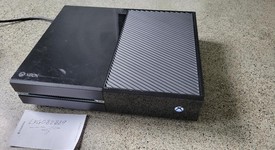 Good
													Xbox One (2013) - Black, 500 GB, photo 5 of 5