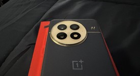 Good
													OnePlus 13 - Unlocked, Midnight Ocean, 512 GB, 16 GB, photo 4 of 12