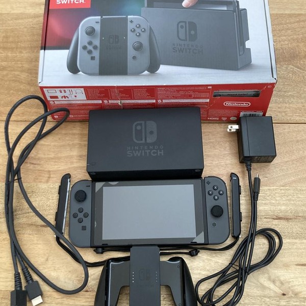Nintendo Switch - 32 GB, Grey