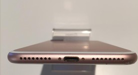 Fair
													Apple iPhone 7 Plus - AT&T, Rose Gold, 128 GB, 3 GB, A1784, photo 5 of 10