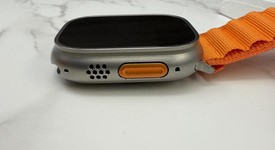 Good
													Apple Watch Ultra 2 49mm - Unlocked, Natural, A2986, Hermes, photo 5 of 6