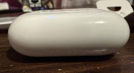 Used
													Apple AirPods Pro 2nd Gen - USB-C, photo 4 of 9