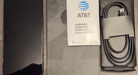 Mint
													Samsung Galaxy S22 Plus - AT&T, Black, 128 GB, 8 GB, SM-S906U, photo 1 of 7