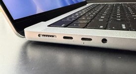 Good
													MacBook Pro 2023 - 14" - Apple M2 Pro 12-core, Silver, 1 TB, 16 GB, photo 3 of 14