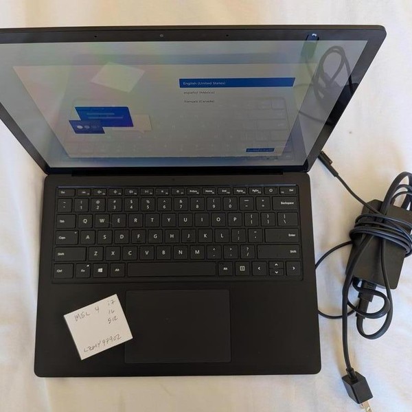Microsoft Surface Laptop 4 - I7, Black, 512 GB, 16 GB, 13.5 inch
