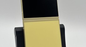 Mint
													Samsung Galaxy Z Flip6 - Unlocked, Yellow, 512 GB, 12 GB, SM-F741U1, photo 2 of 8