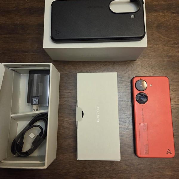 Asus Zenfone 10 - Unlocked, 256 GB, Red, 8 GB, U.S.