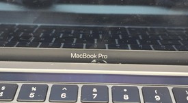 Fair
													MacBook Air 2020 - 13" - I5, Gray, 512 GB, 16 GB, photo 4 of 10