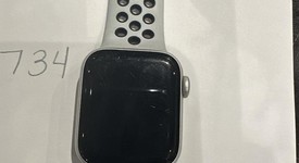 Fair
													Apple Watch SE 1st Gen 40mm - T-Mobile, Gray, A2353 - Cellular, Nike, photo 3 of 4