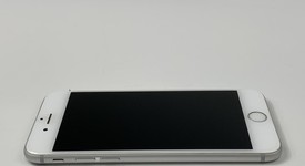 Good
													Apple iPhone 6S - AT&T, Silver, 128 GB, A1633, photo 5 of 5