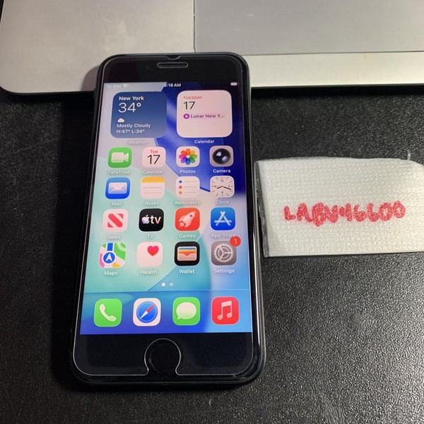 Apple iPhone SE 3rd Gen 2022 - Unlocked, 64 GB, Midnight, A2595