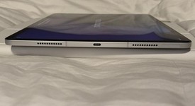 Good
													Apple iPad Pro 12.9" 5th Gen 2021 - Unlocked, Silver, 1 TB, photo 3 of 9