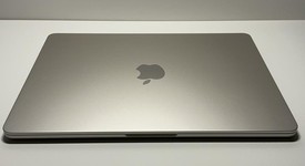 Mint
													MacBook Air 2022 - 13" - Apple M2, Starlight, 256 GB, 8 GB, photo 2 of 6