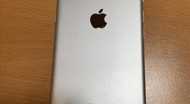 Good
													Apple iPhone 6S - Sprint, Silver, 32 GB, A1688, photo 2 of 4