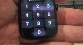 Good
													Apple Watch Series 8 45mm - Unlocked, Midnight, A2774 - Cellular, Aluminum, photo 3 of 5