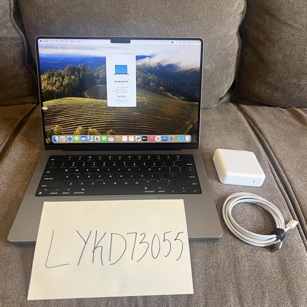 MacBook Pro 2023 - 14 inch - 1 TB, Gray, 96 GB, Apple M2 Max