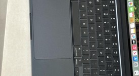 Fair
													MacBook Air 2022 - 13" - Apple M2, Midnight, 256 GB, 8 GB, photo 2 of 11