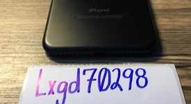 Mint
													Apple iPhone 7 - Unlocked, Black, 32 GB, A1660, photo 4 of 7