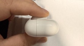Used
													Apple AirPods Pro 2 - USB-C, photo 3 of 8