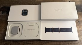 Good
													Apple Watch Ultra 2 49mm - Unlocked, Natural, A2986, photo 2 of 7