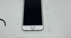 Good
													Apple iPhone 6S - AT&T, Silver, 64 GB, A1633, photo 5 of 10
