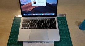 Mint
													MacBook Pro 2017 (No Touch Bar) - 13" - Silver, 128 GB, 8 GB, photo 1 of 12