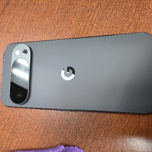 Google Pixel 10 Pro - Unlocked, 128 GB, Obsidian, G4QUR