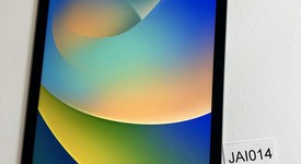 Mint
													Apple iPad Air 5th Gen - Unlocked, Gray, 256 GB, A2589, photo 1 of 7