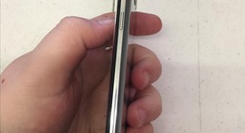 Good
													Samsung Galaxy S8 - Metro by T-Mobile, Silver, 64 GB, 4 GB, SM-G950U, photo 4 of 7