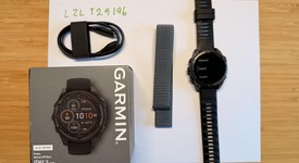 Good
													Garmin Fenix 8 - Carbon, SOLAR, photo 1 of 3