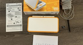 Mint
													New Nintendo 2DS XL - White & Orange, 1 GB, photo 1 of 7