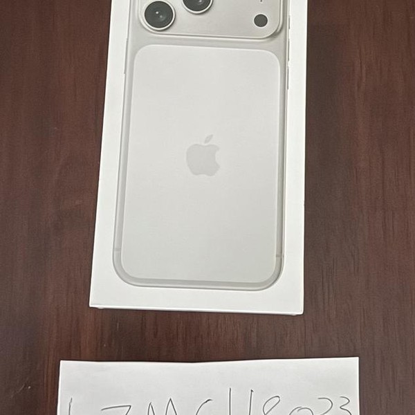 Apple iPhone 17 Pro Max - Unlocked, 512 GB, Silver, A3257