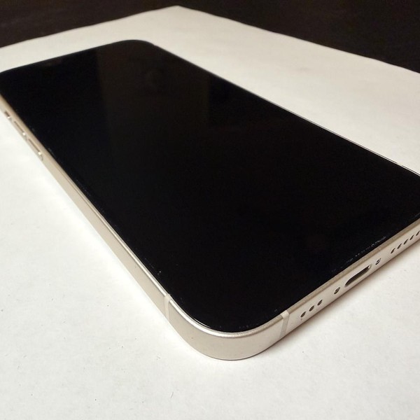 Apple iPhone 14 - Unlocked, 128 GB, Starlight, A2649